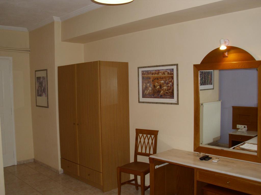 Hotel Cybele Pefki Athènes Extérieur photo