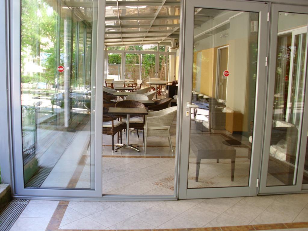 Hotel Cybele Pefki Athènes Extérieur photo