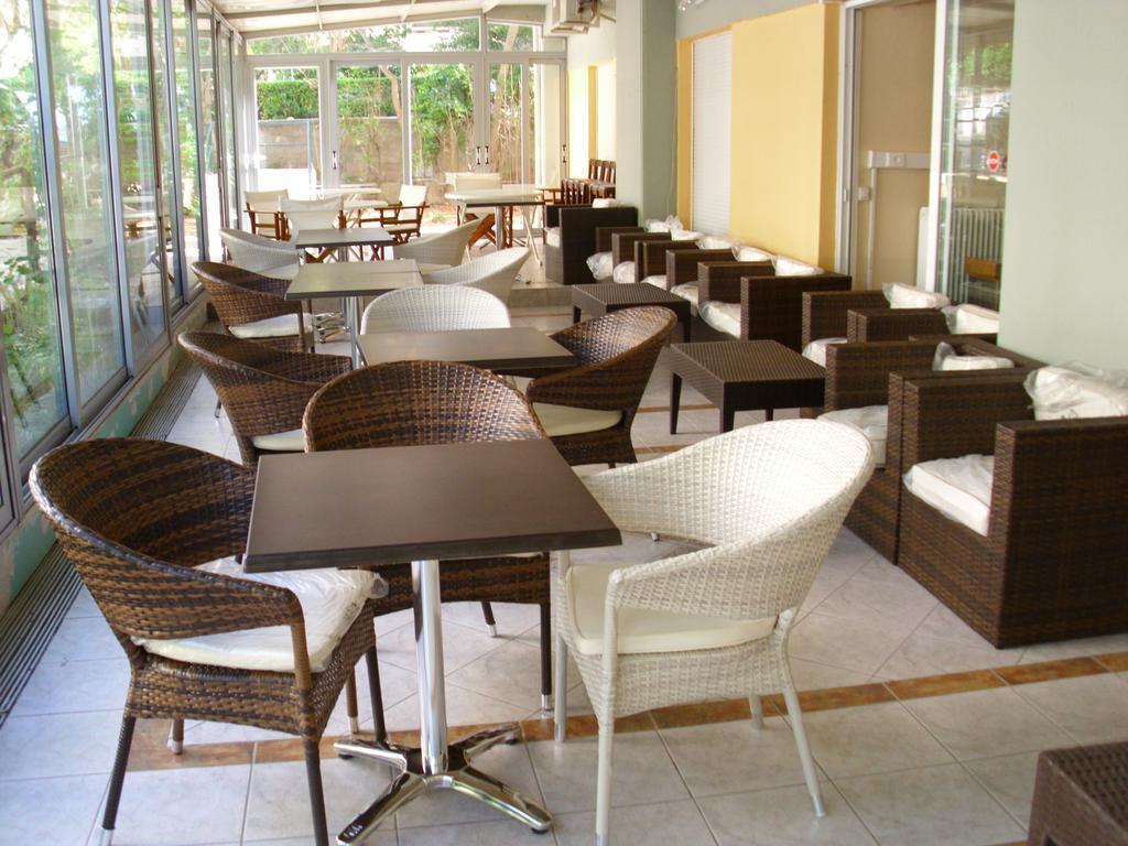 Hotel Cybele Pefki Athènes Extérieur photo
