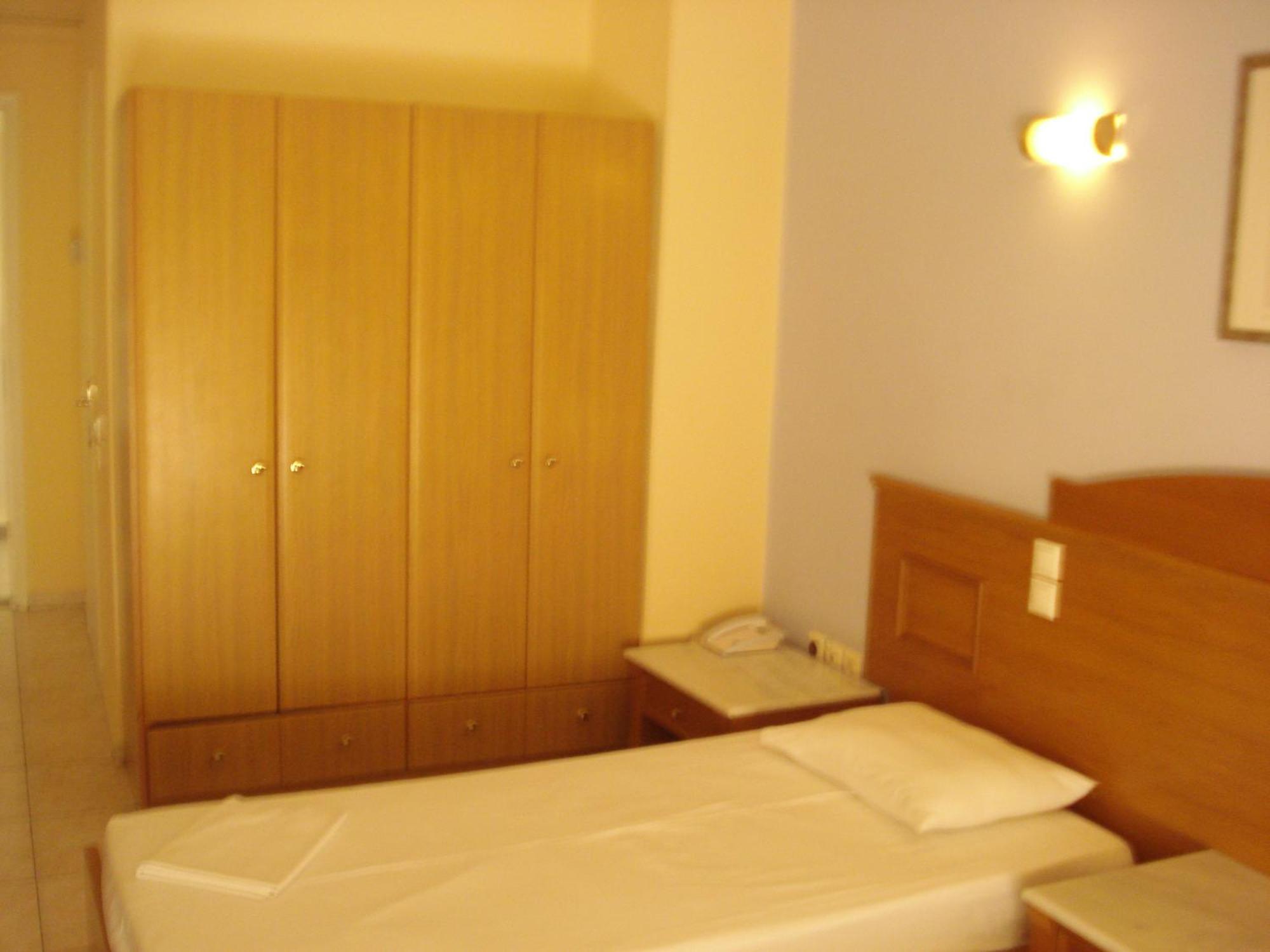 Hotel Cybele Pefki Athènes Extérieur photo