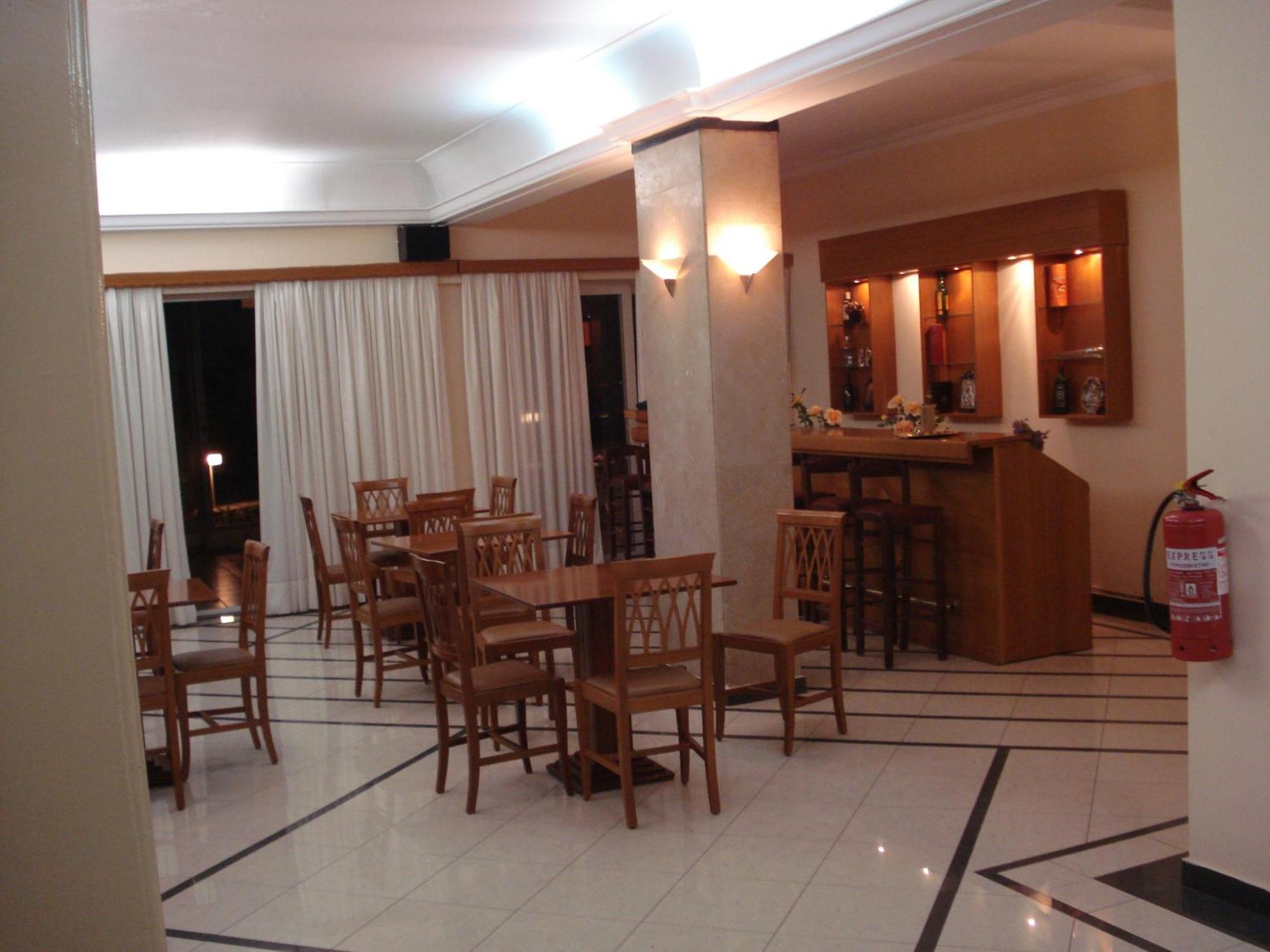 Hotel Cybele Pefki Athènes Extérieur photo