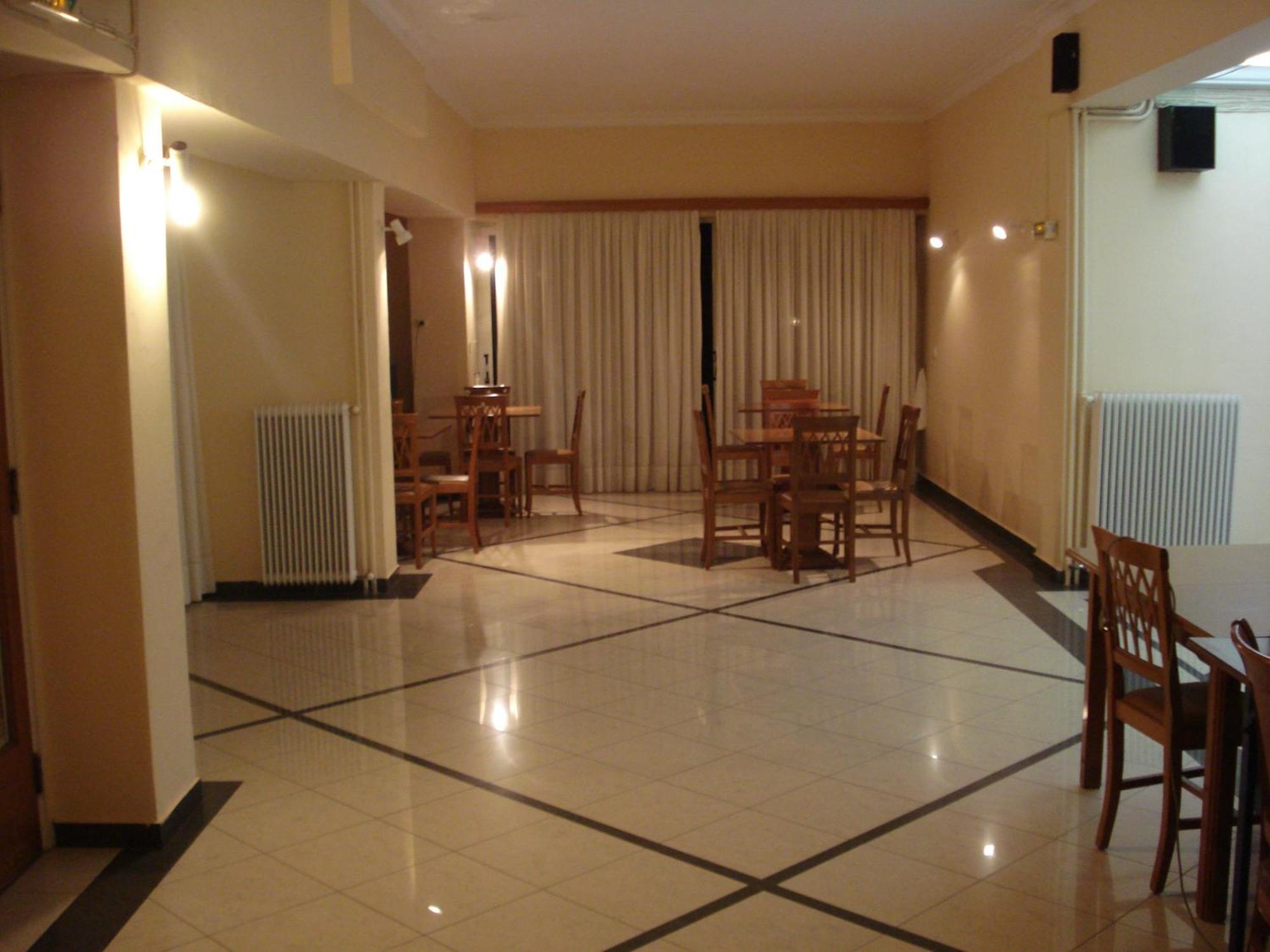 Hotel Cybele Pefki Athènes Extérieur photo